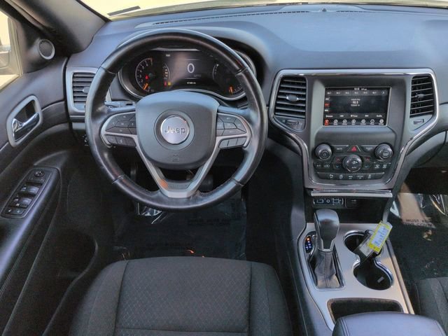 Certified 2021 Jeep Grand Cherokee Laredo w/ Security & Convenience Group image 18