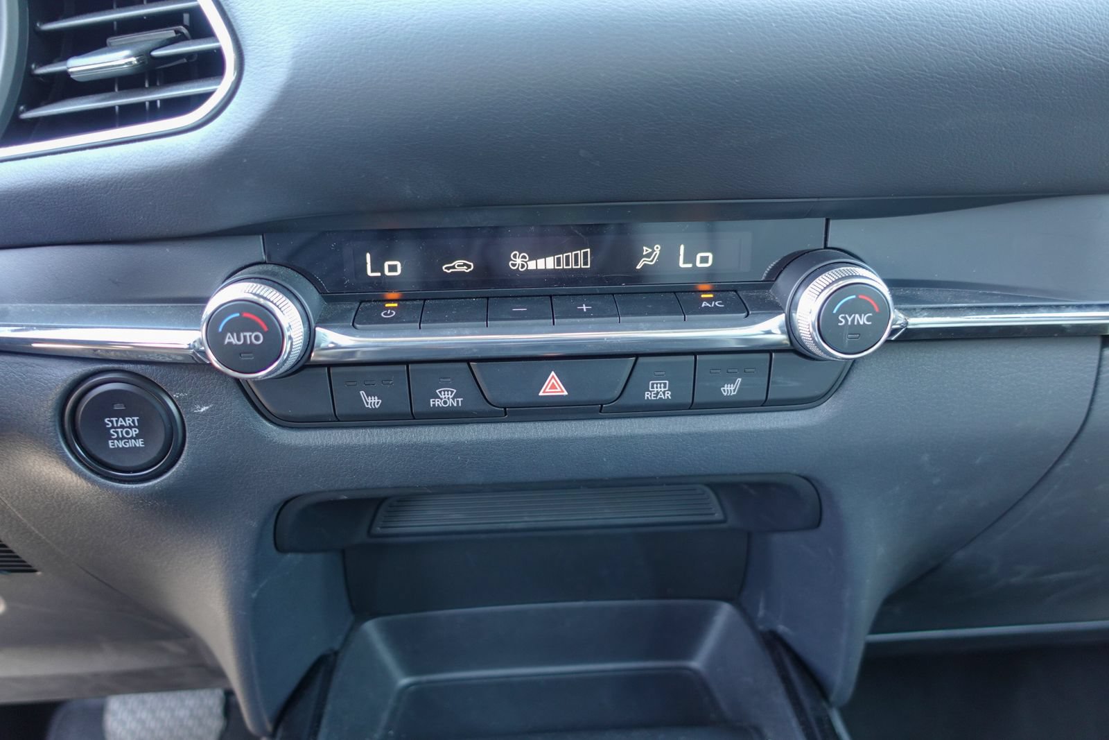 Used 2023 MAZDA CX-30 AWD 2.5 S w/ Preferred Package image 21