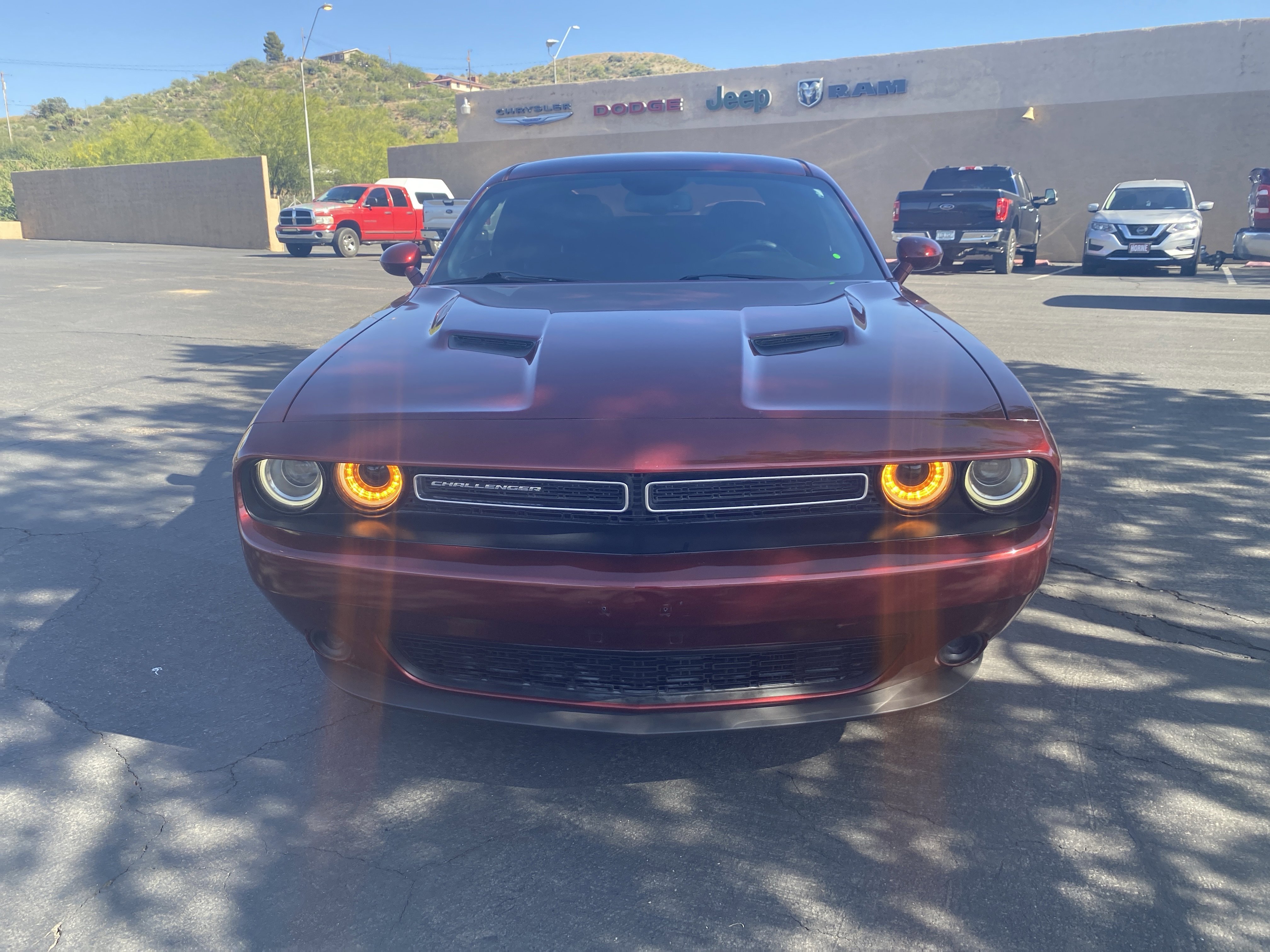 Used 2019 Dodge Challenger SXT image 6