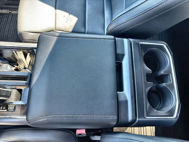 Used 2022 Ford F150 Lightning Lariat image 29