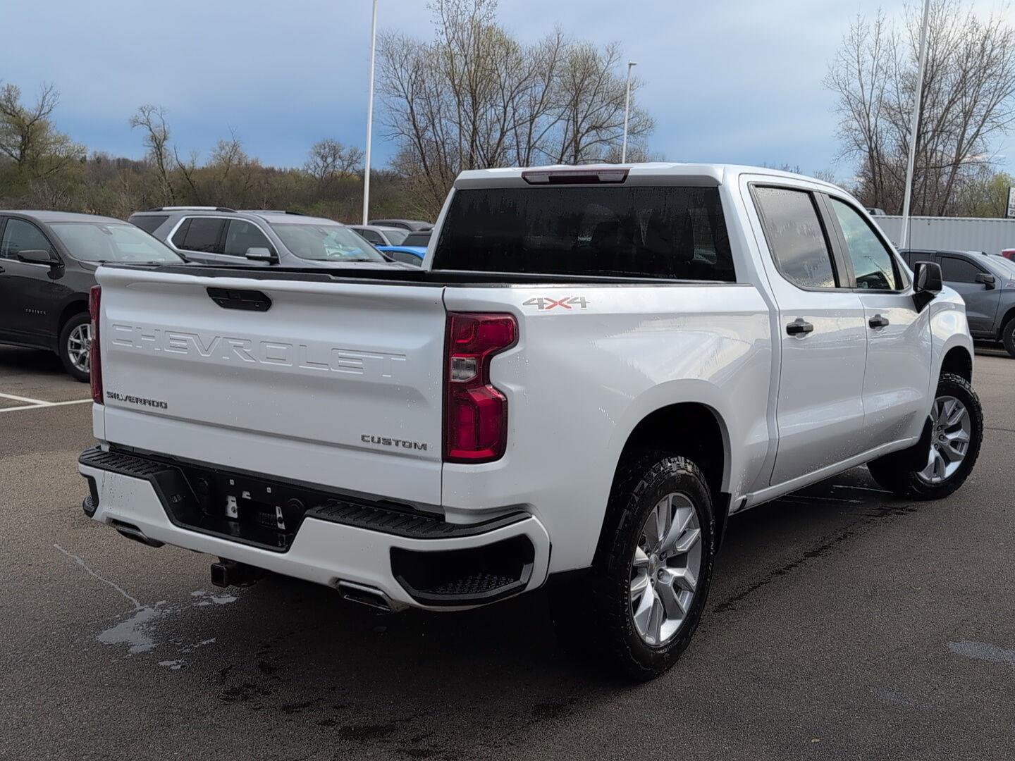Used 2019 Chevrolet Silverado 1500 Custom w/ Custom Convenience Package image 8
