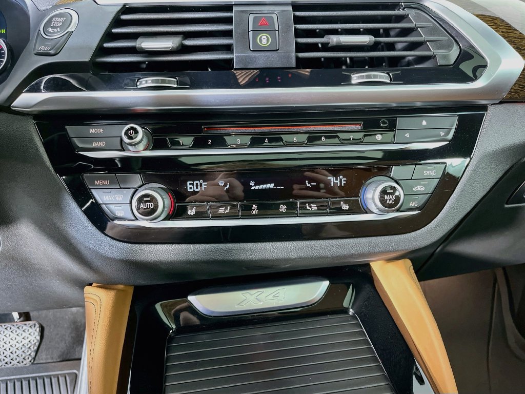 Used 2019 BMW X4 xDrive30i AWD/4WD image 17