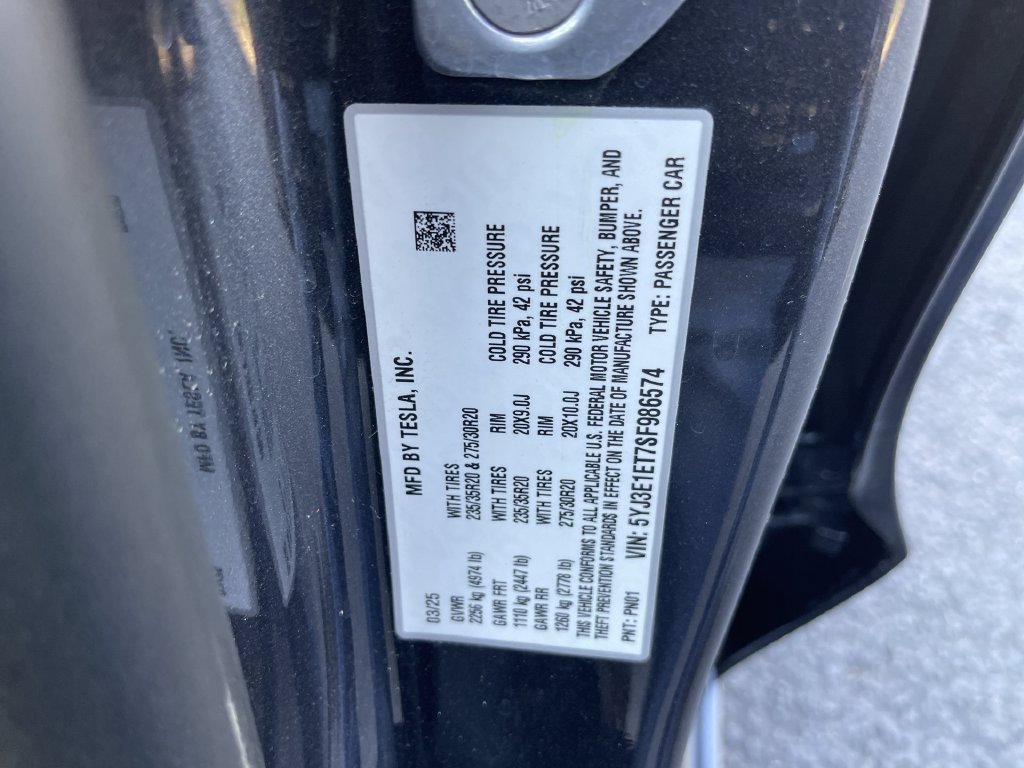 Used 2025 Tesla Model 3 Performance AWD/4WD image 32