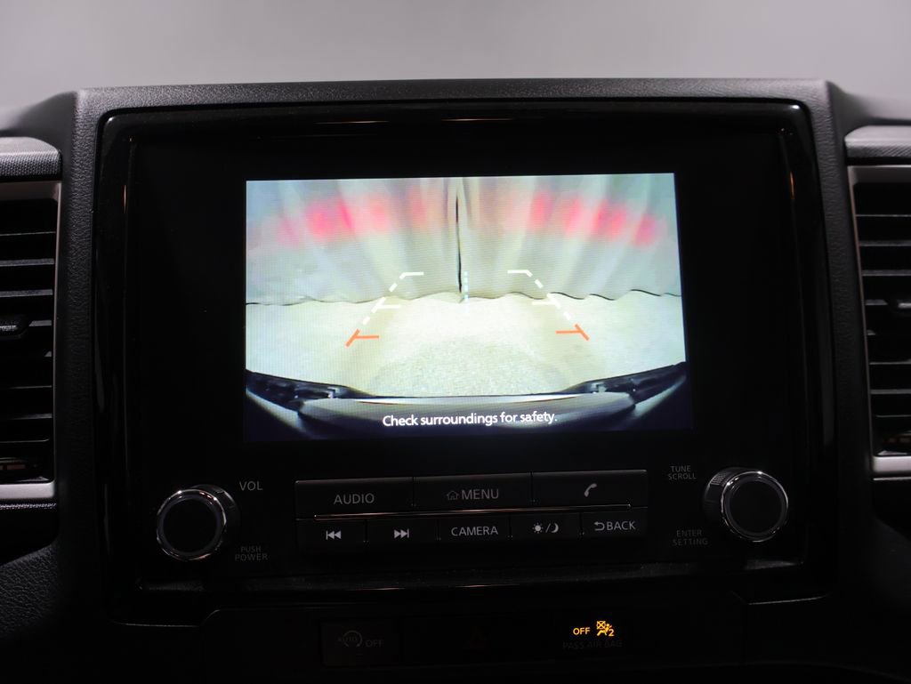 Used 2024 Nissan Frontier SV image 27