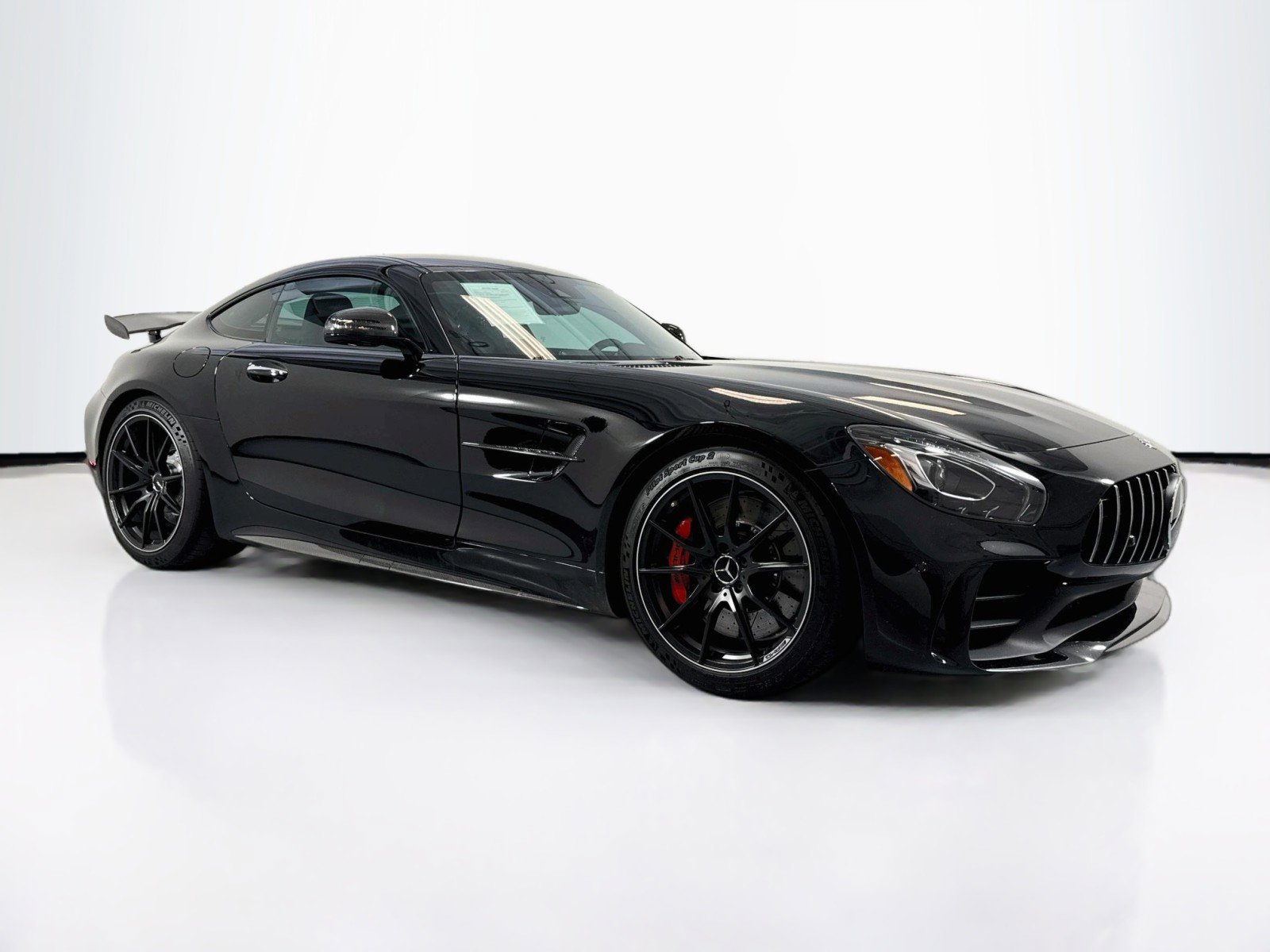 Used 2018 Mercedes-Benz AMG GT R image 7