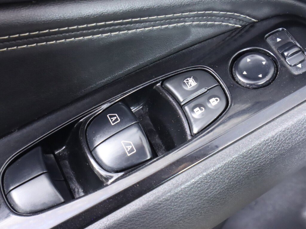 Used 2020 Nissan Altima 2.5 SL FWD image 29