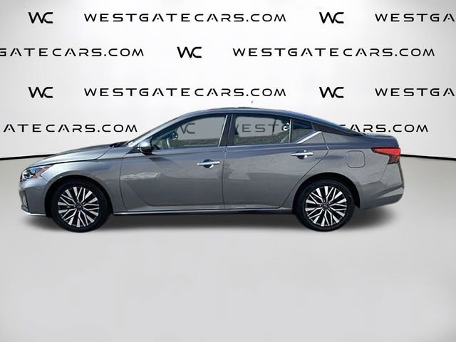 Used 2023 Nissan Altima 2.5 SV image 5