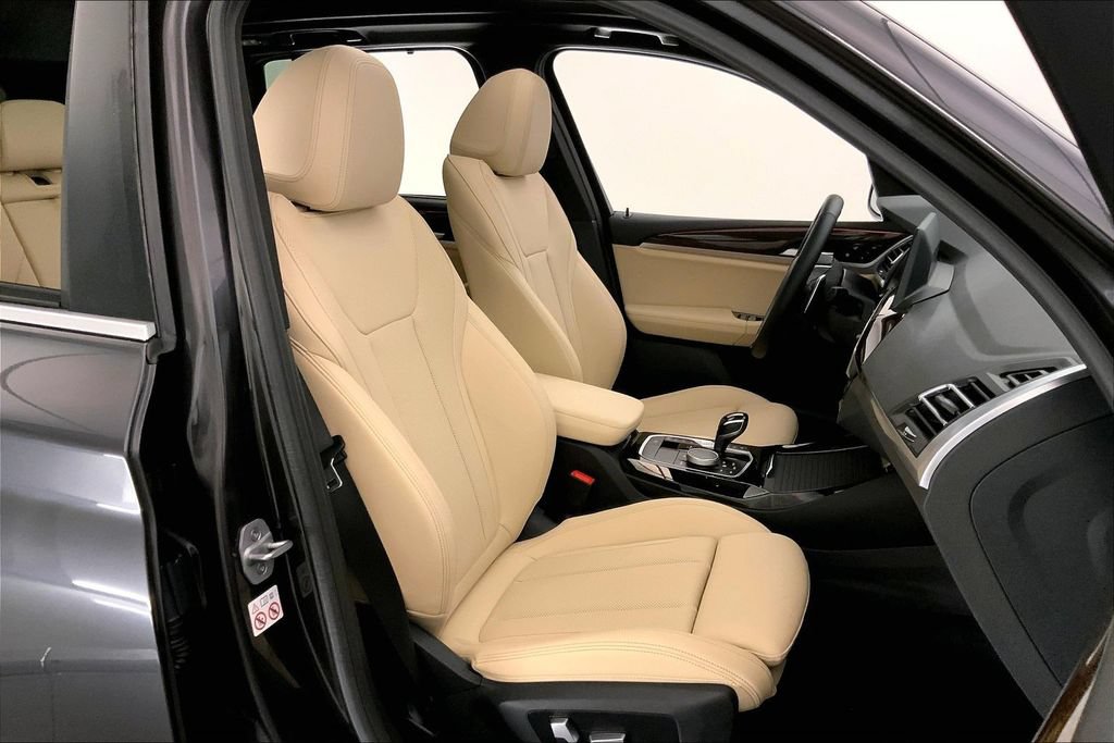 Certified 2023 BMW X3 xDrive30i w/ Premium Package w/ZPA AWD/4WD image 6