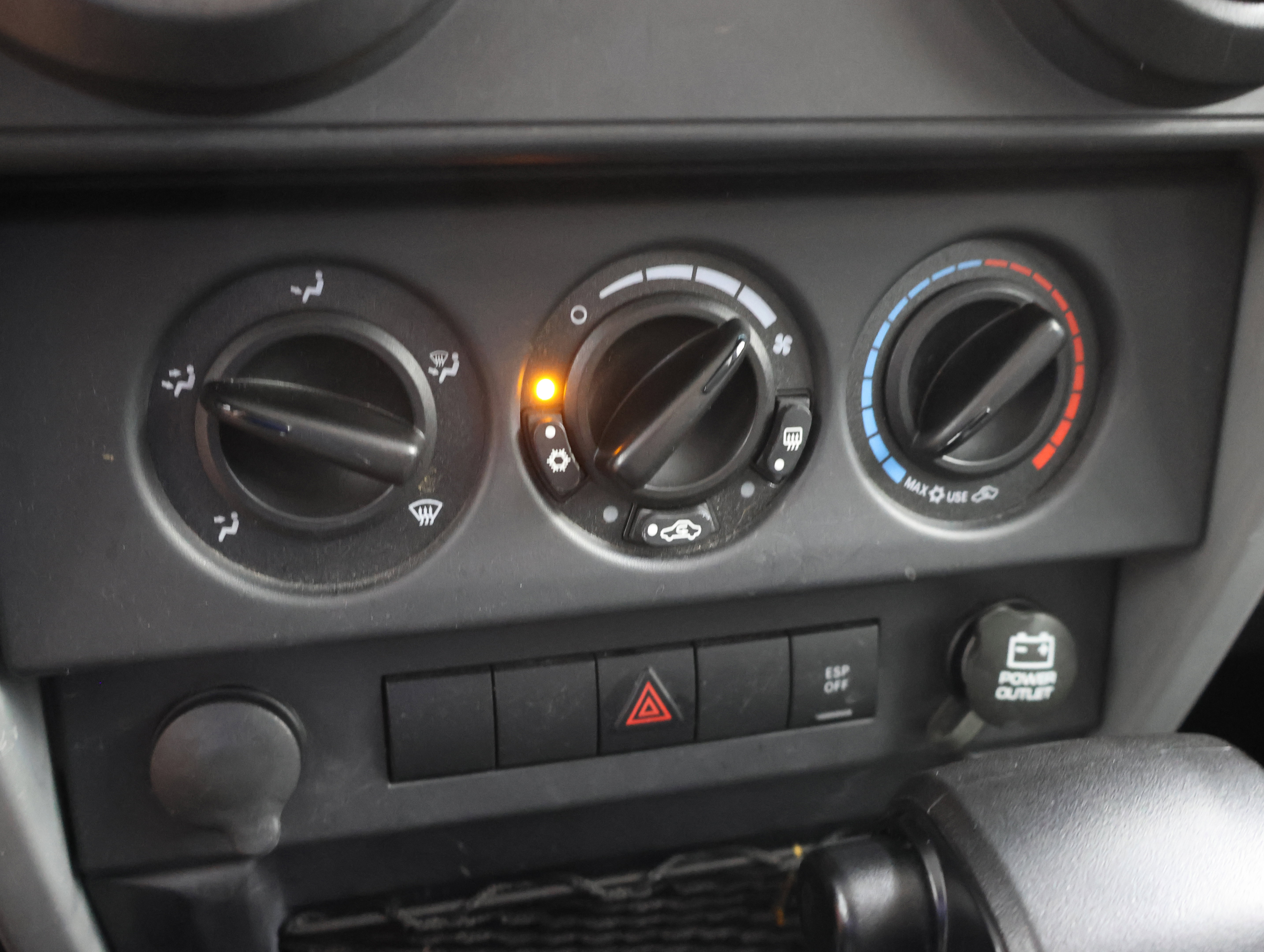 Used 2009 Jeep Wrangler X AWD/4WD image 33