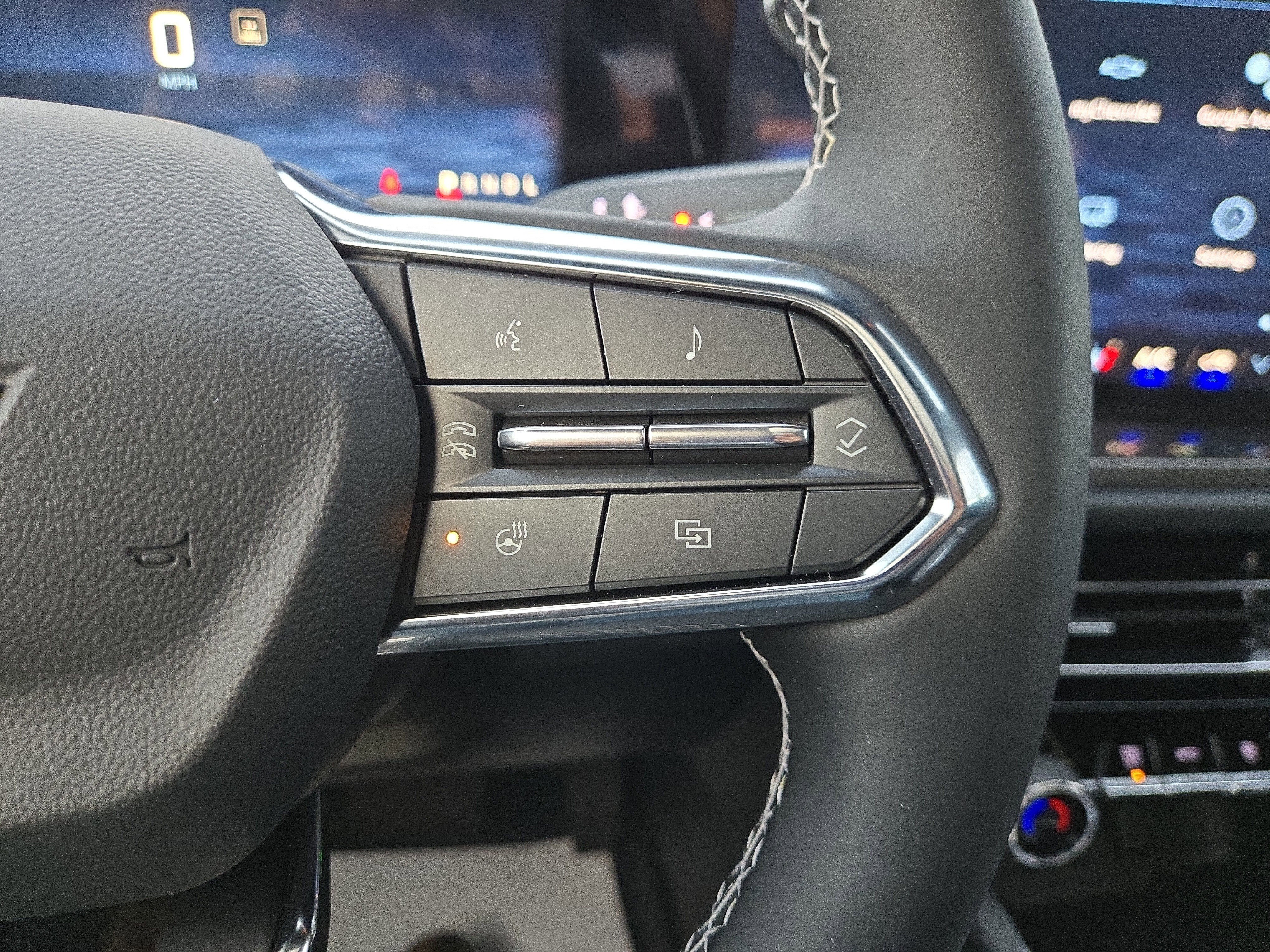 New 2026 Chevrolet Traverse High Country w/ LPO, Floor Liner Package image 20