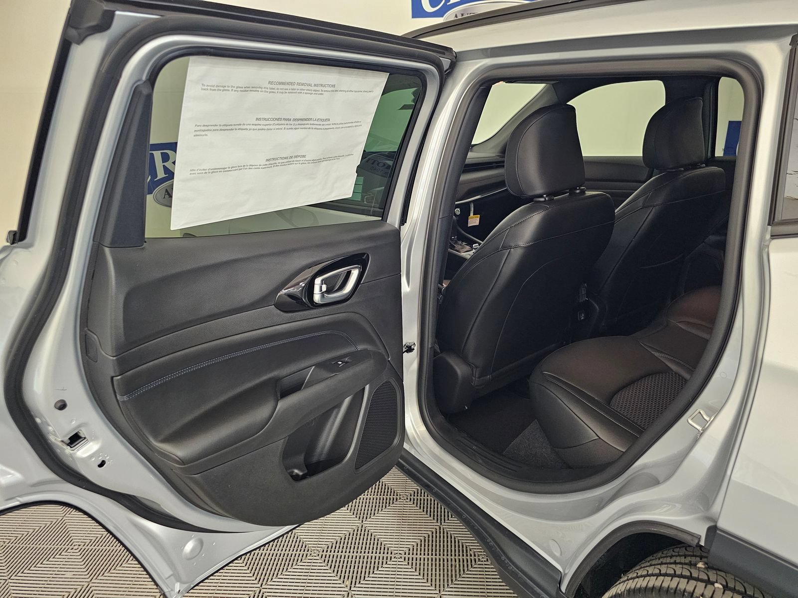 New 2026 Jeep Compass Latitude AWD/4WD image 19