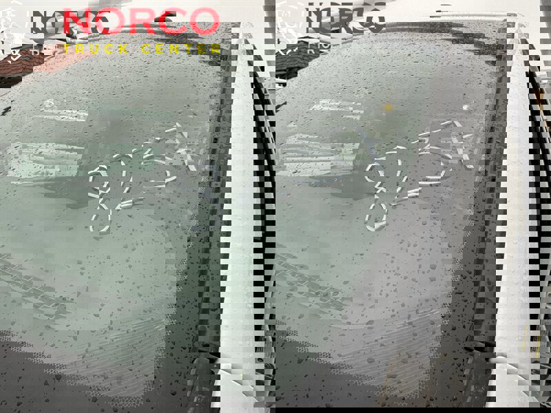 Used 2018 RAM 3500 Tradesman w/ Chrome Appearance Group image 30