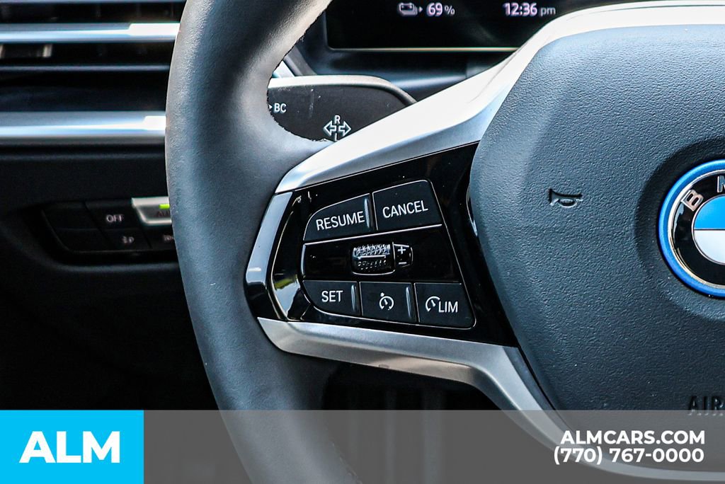 Used 2025 BMW i4 xDrive40i w/ Parking Assistance Package image 33