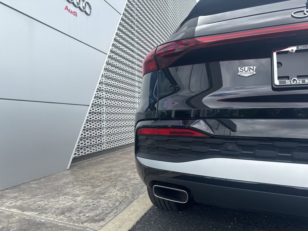 Certified 2025 Audi Q5 Premium w/ Premium Plus AWD/4WD image 21