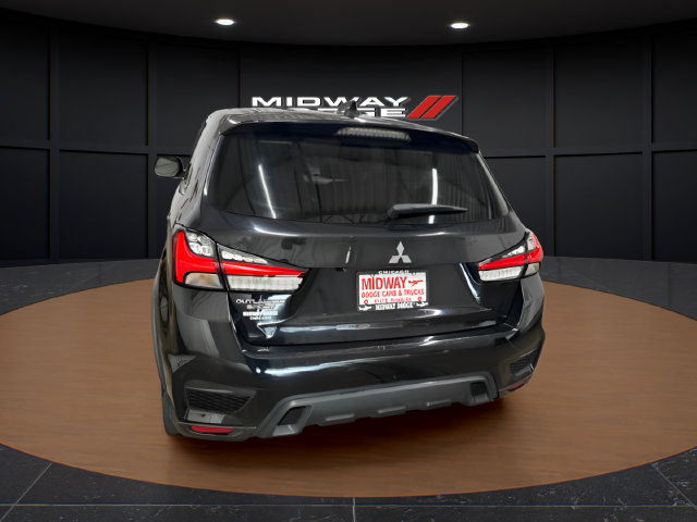 Used 2022 Mitsubishi Outlander Sport ES FWD image 6