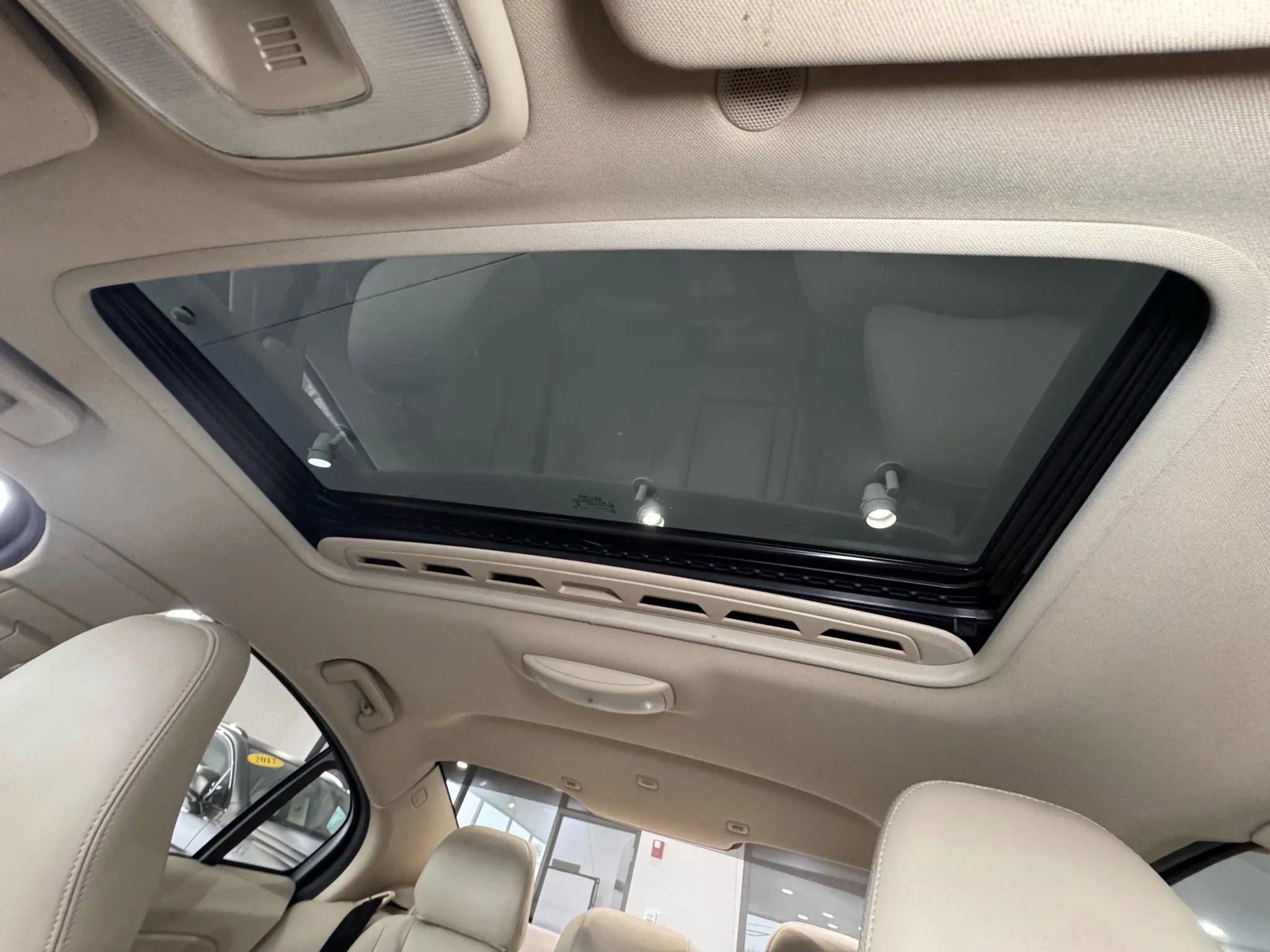 Used 2015 Volvo S60 T5 Premier image 31