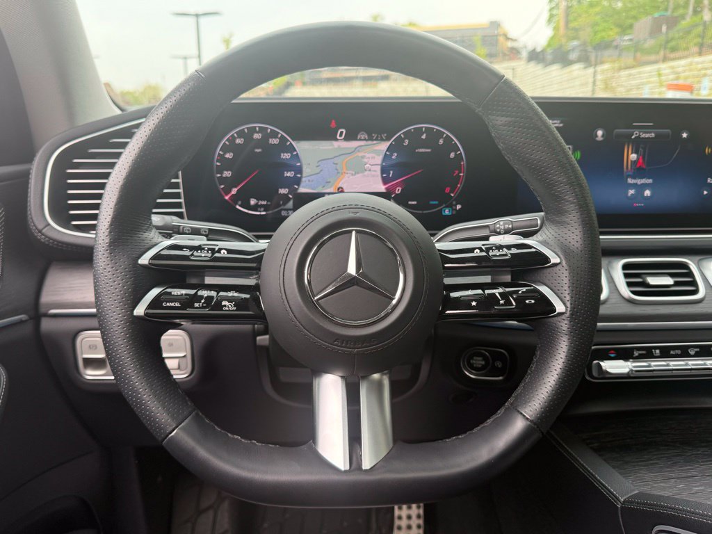Used 2026 Mercedes-Benz GLS 450 4MATIC image 30
