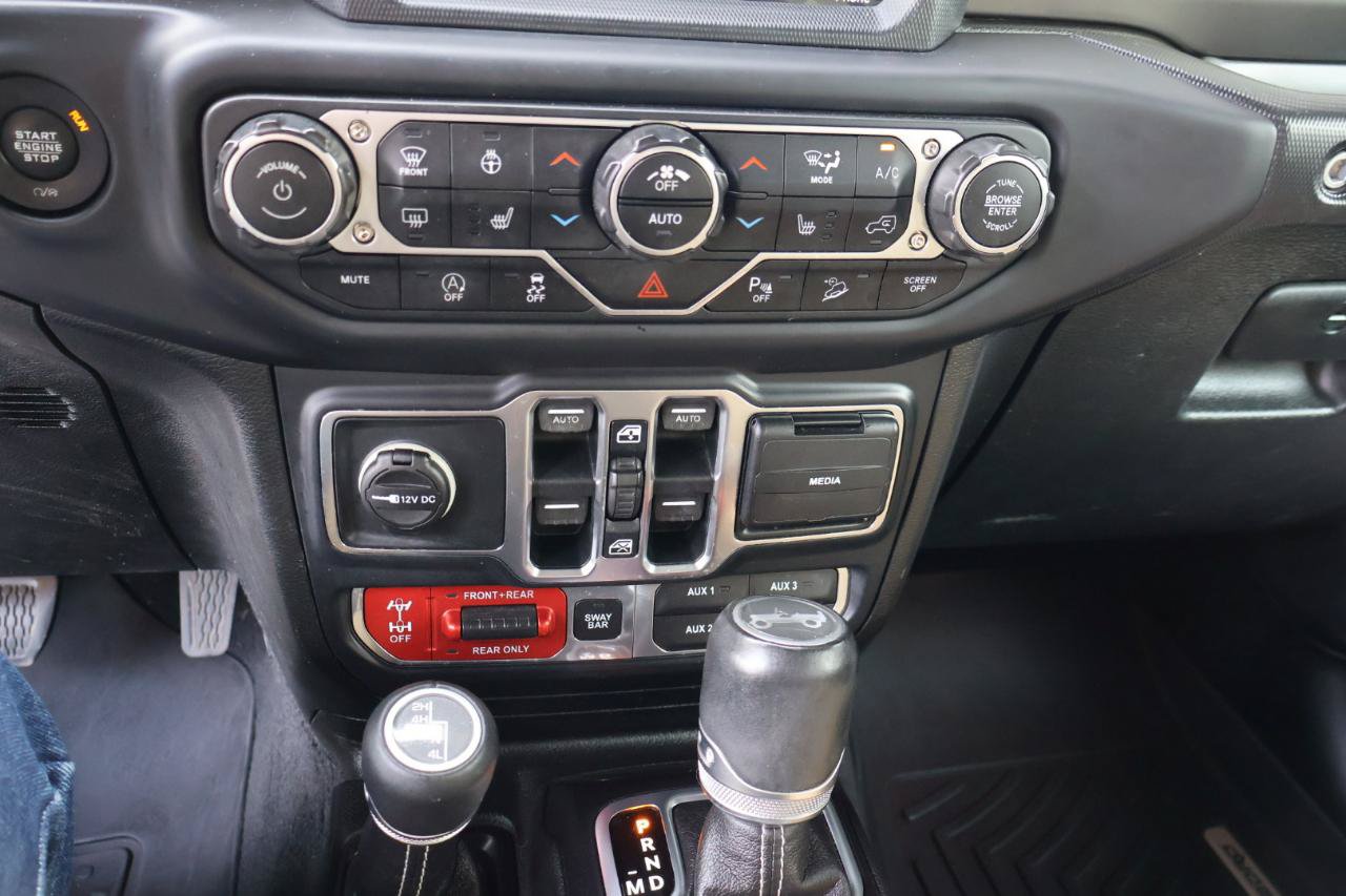 Used 2018 Jeep Wrangler Unlimited Rubicon AWD/4WD image 18