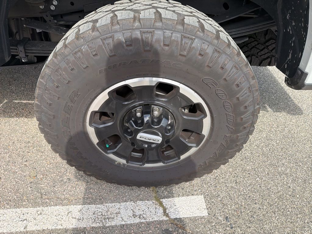Used 2025 Ford F250 Lariat w/ Lariat Ultimate Package image 25