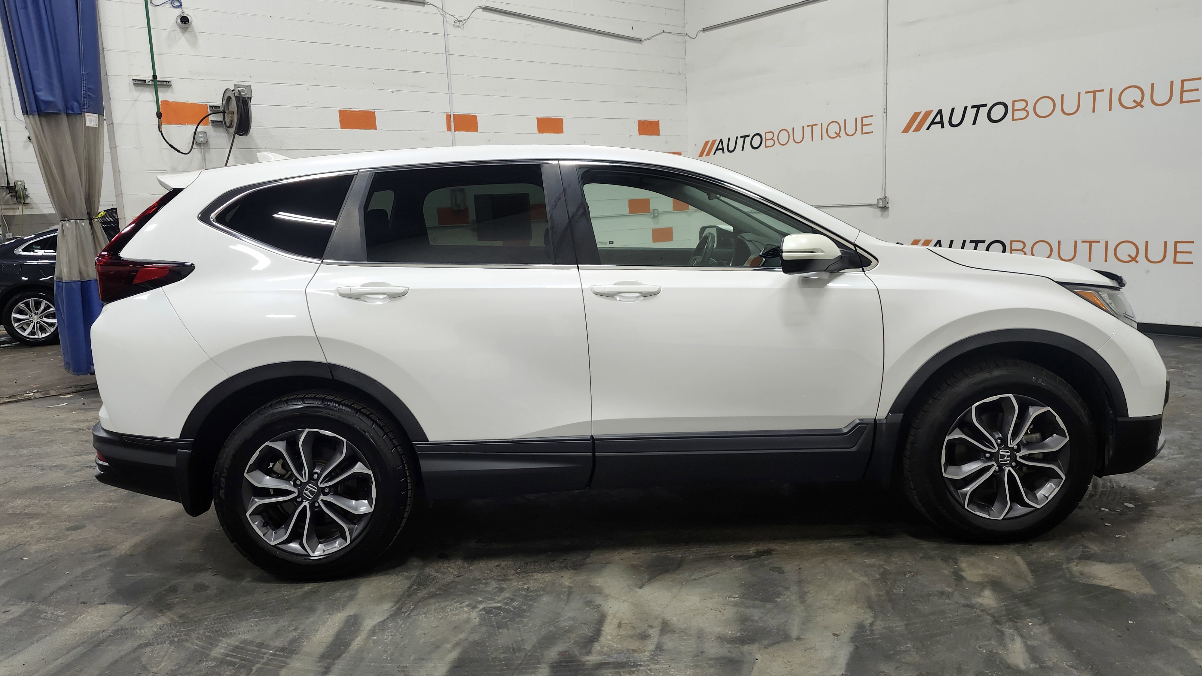 Used 2021 Honda CR-V EX image 17