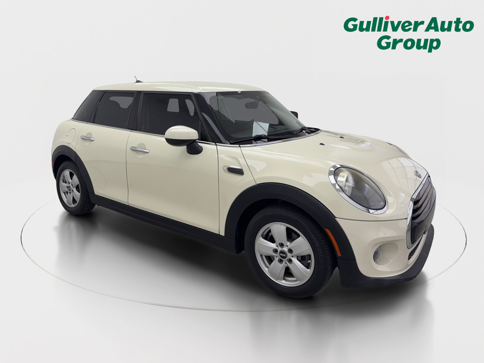 Used 2020 MINI Cooper 4-Door Hardtop FWD image 12