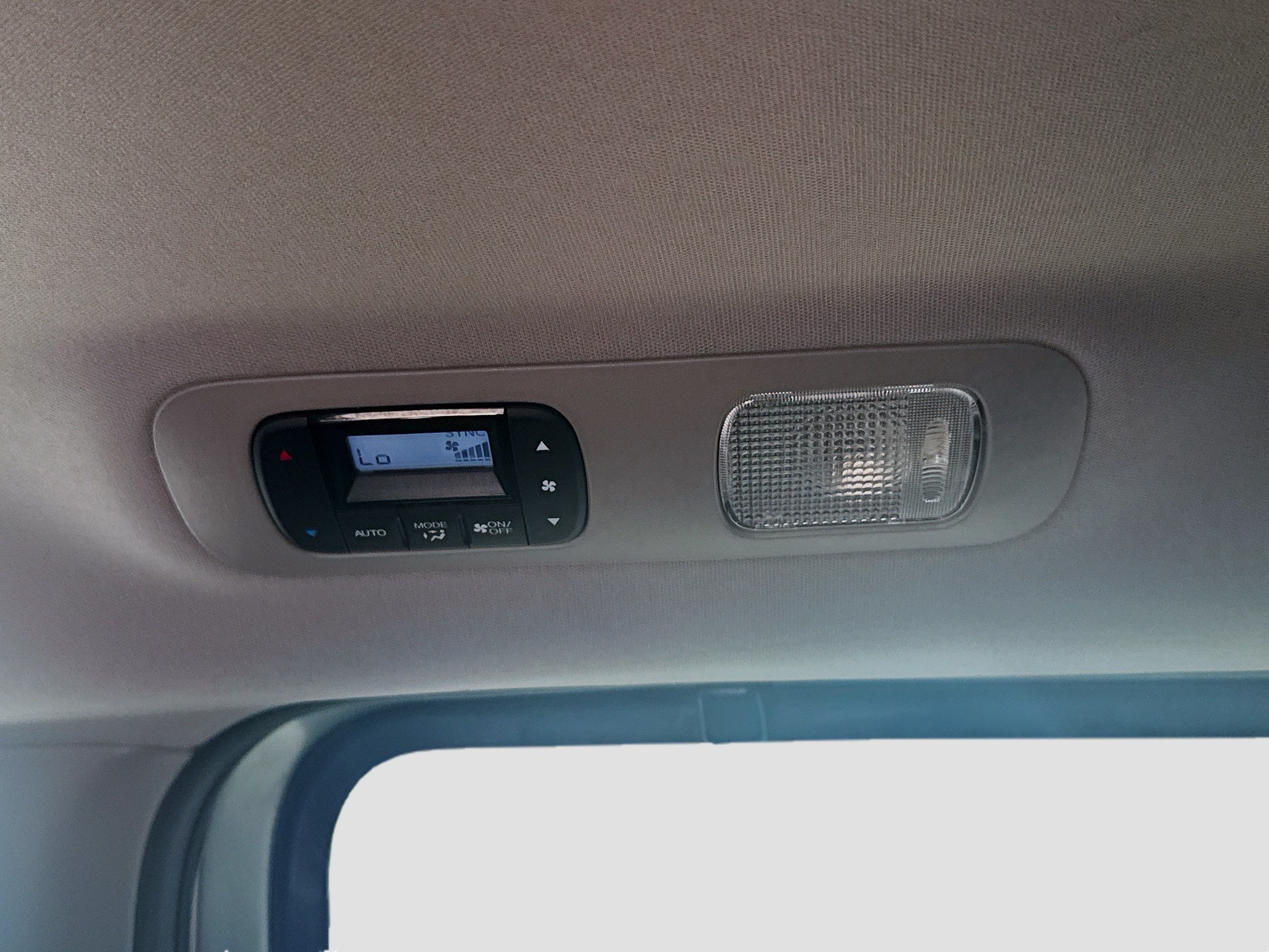 Certified 2024 Honda Odyssey Touring image 23