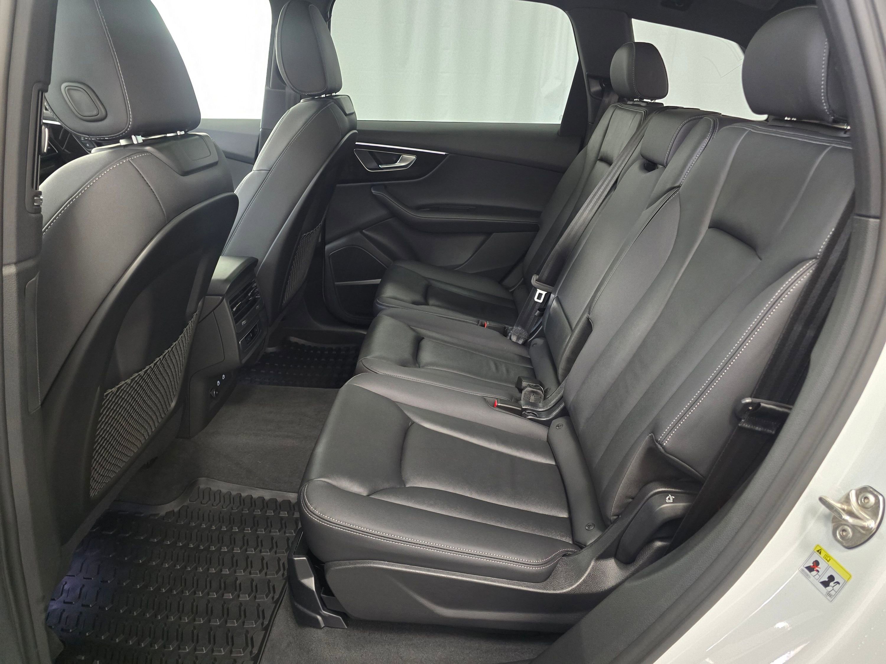 Certified 2025 Audi Q7 3.0T Premium Plus w/ Premium Plus Package image 19