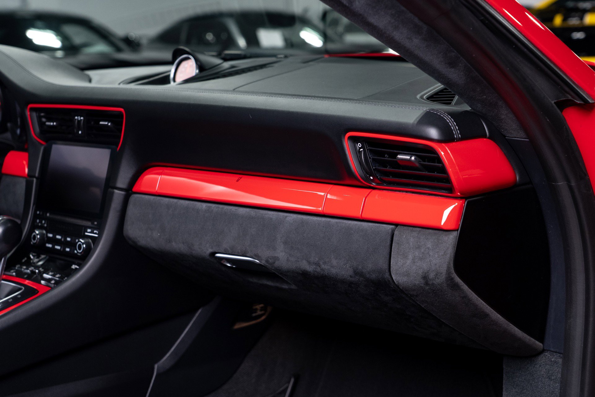 Used 2017 Porsche 911 Carrera GTS image 88