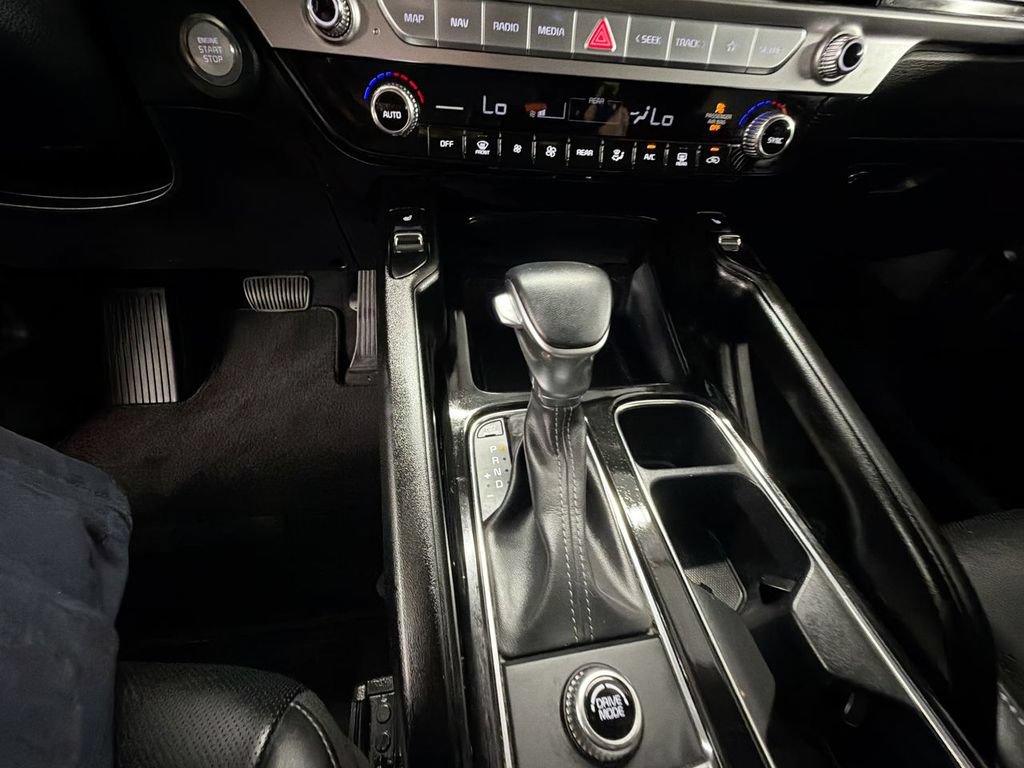 Used 2024 Kia Telluride S w/ S Sunroof Package FWD image 16