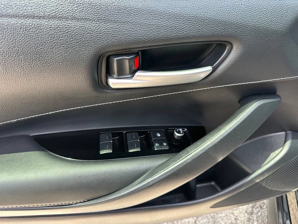 Used 2020 Toyota Corolla SE FWD image 14