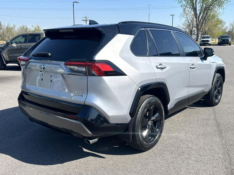Used 2021 Toyota RAV4 XSE image 3