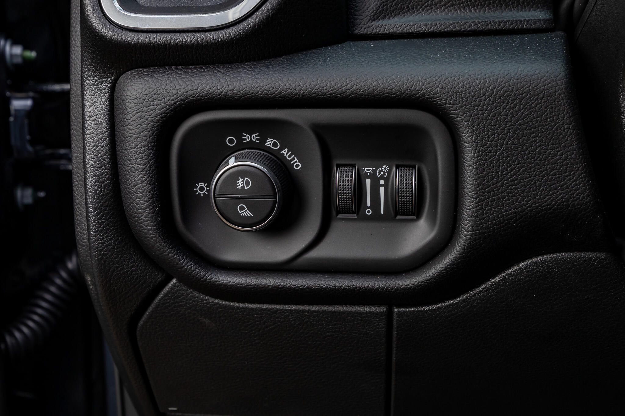 Used 2026 RAM 3500 Laramie w/ Night Edition AWD/4WD image 20