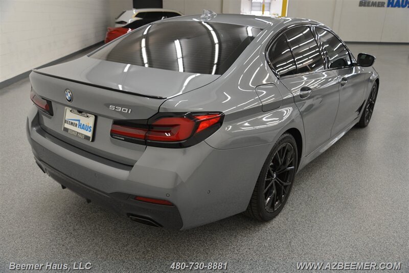Used 2023 BMW 530i w/ M Sport Package RWD image 10
