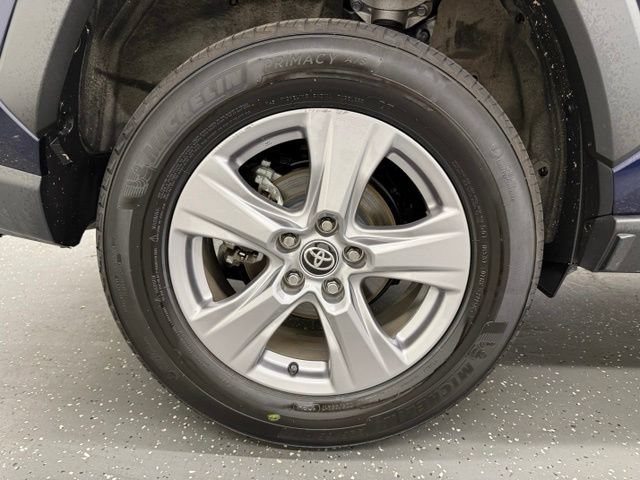 Certified 2025 Toyota RAV4 XLE AWD/4WD image 21