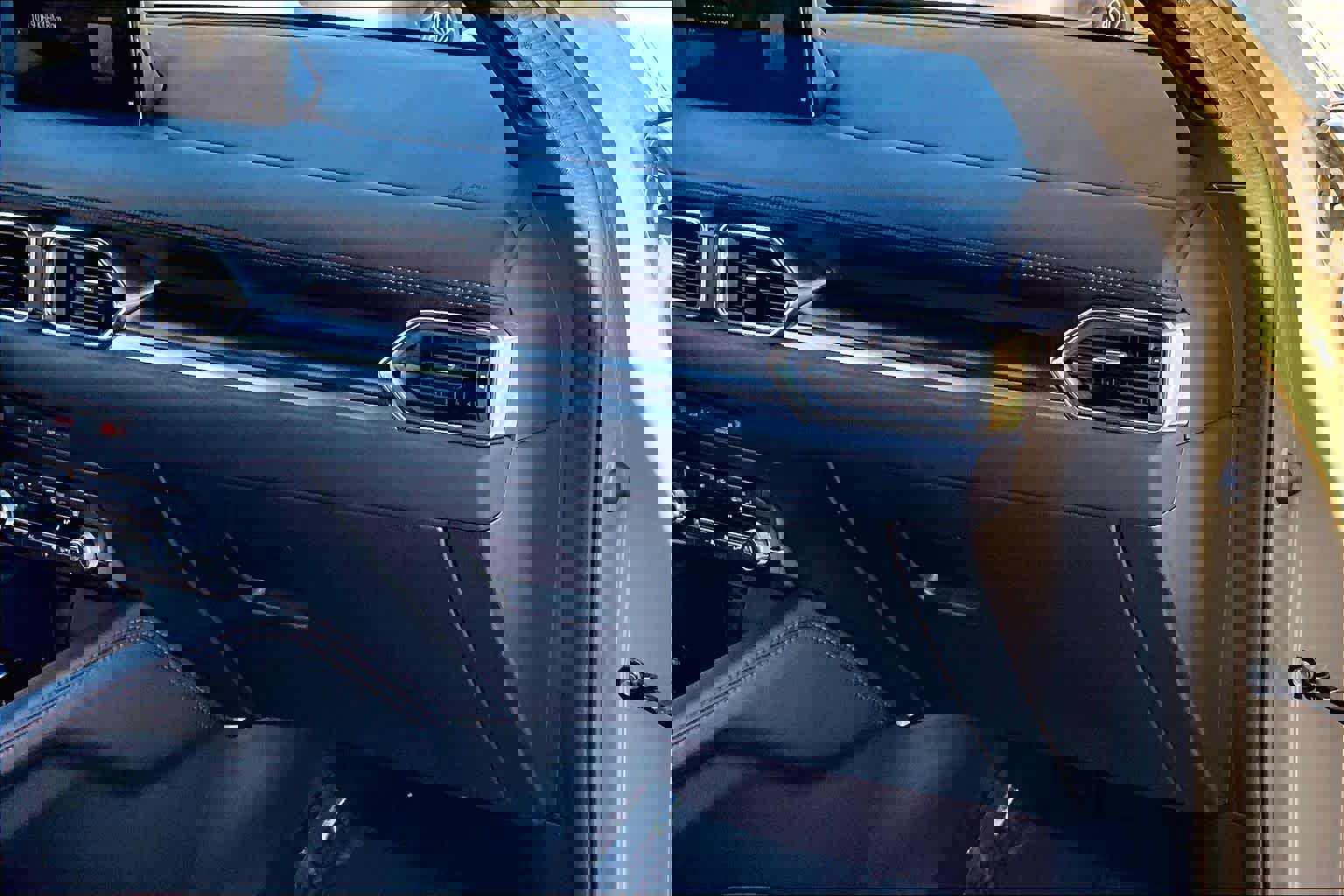 Used 2024 MAZDA CX-5 Carbon Edition image 17