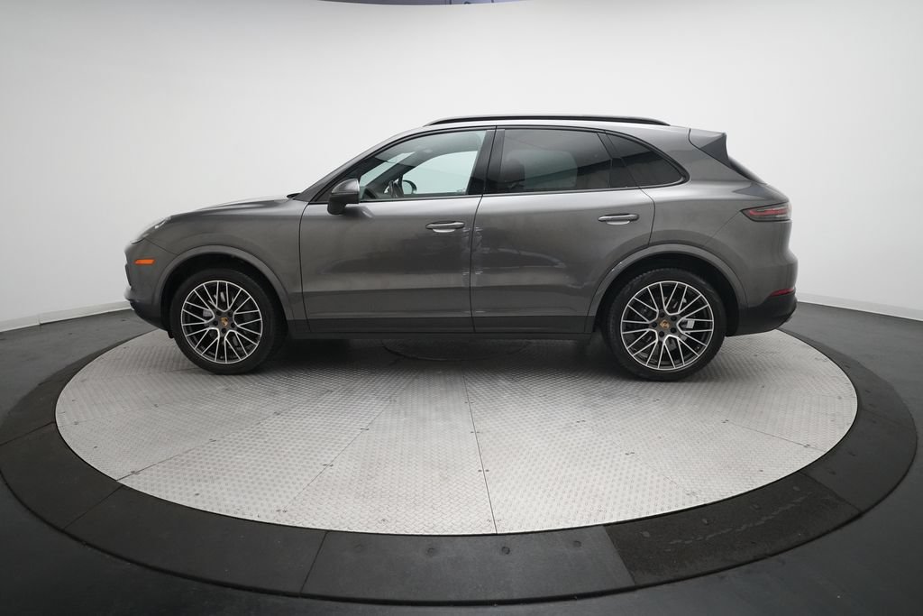 Used 2020 Porsche Cayenne S AWD/4WD image 8