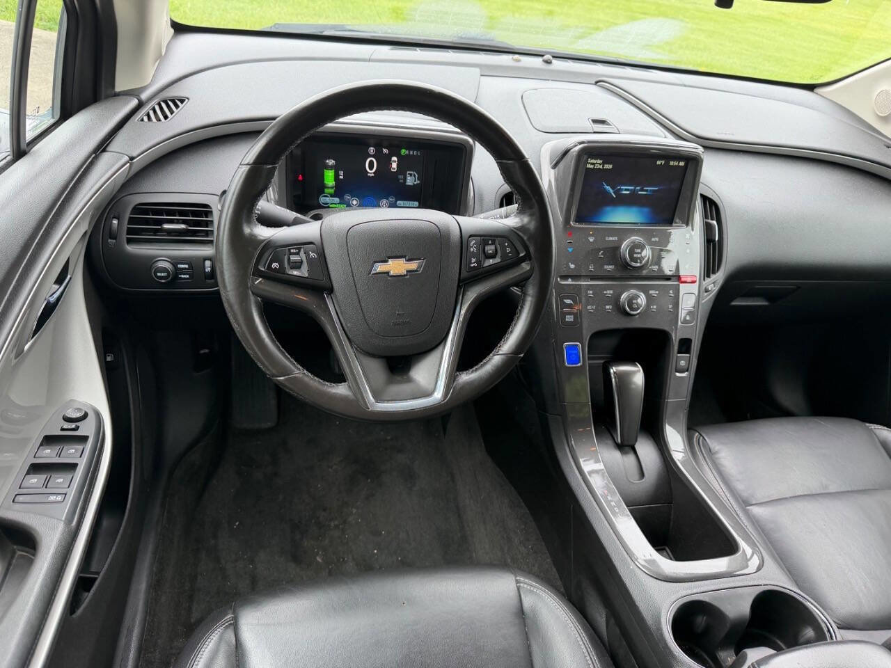 Used 2014 Chevrolet Volt Premium w/ Premium Trim Package FWD image 8