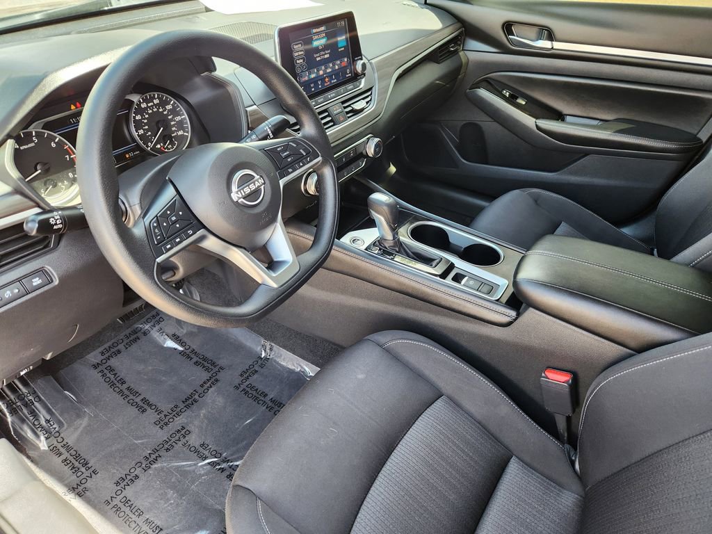 Used 2023 Nissan Altima 2.5 SV AWD/4WD image 10