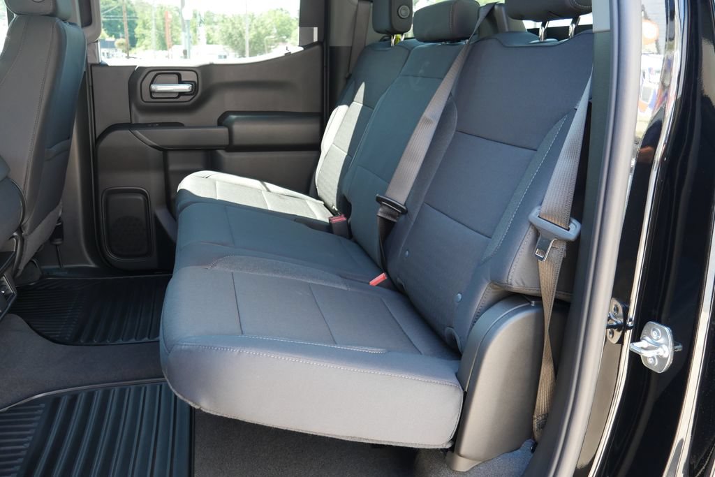 New 2026 Chevrolet Silverado 1500 Custom AWD/4WD image 13