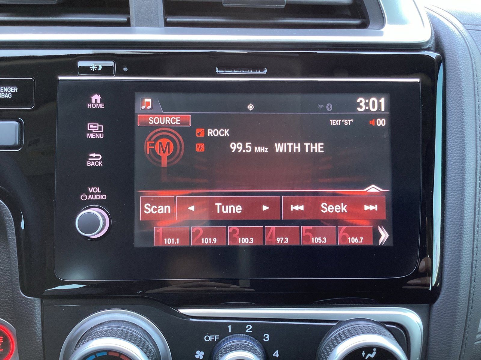 Used 2019 Honda Fit EX image 17