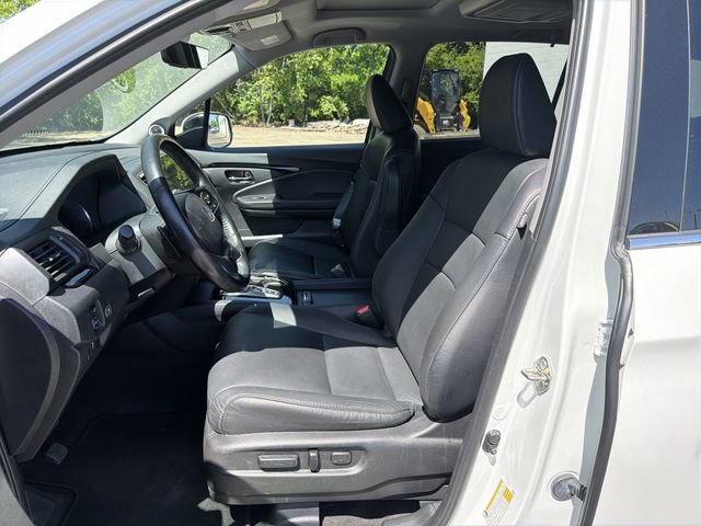 Used 2020 Honda Pilot Touring image 22