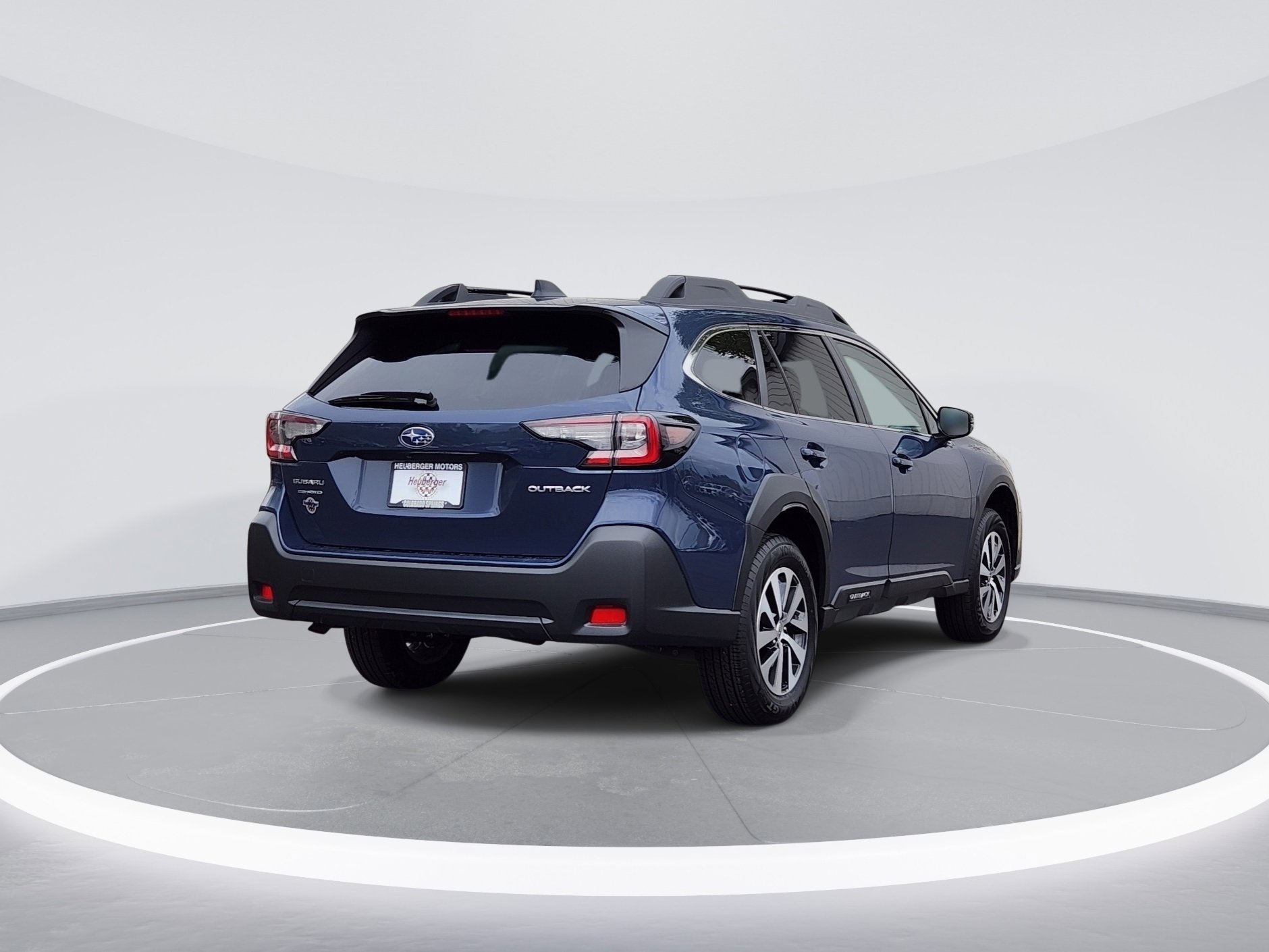 Used 2025 Subaru Outback Premium AWD/4WD image 5