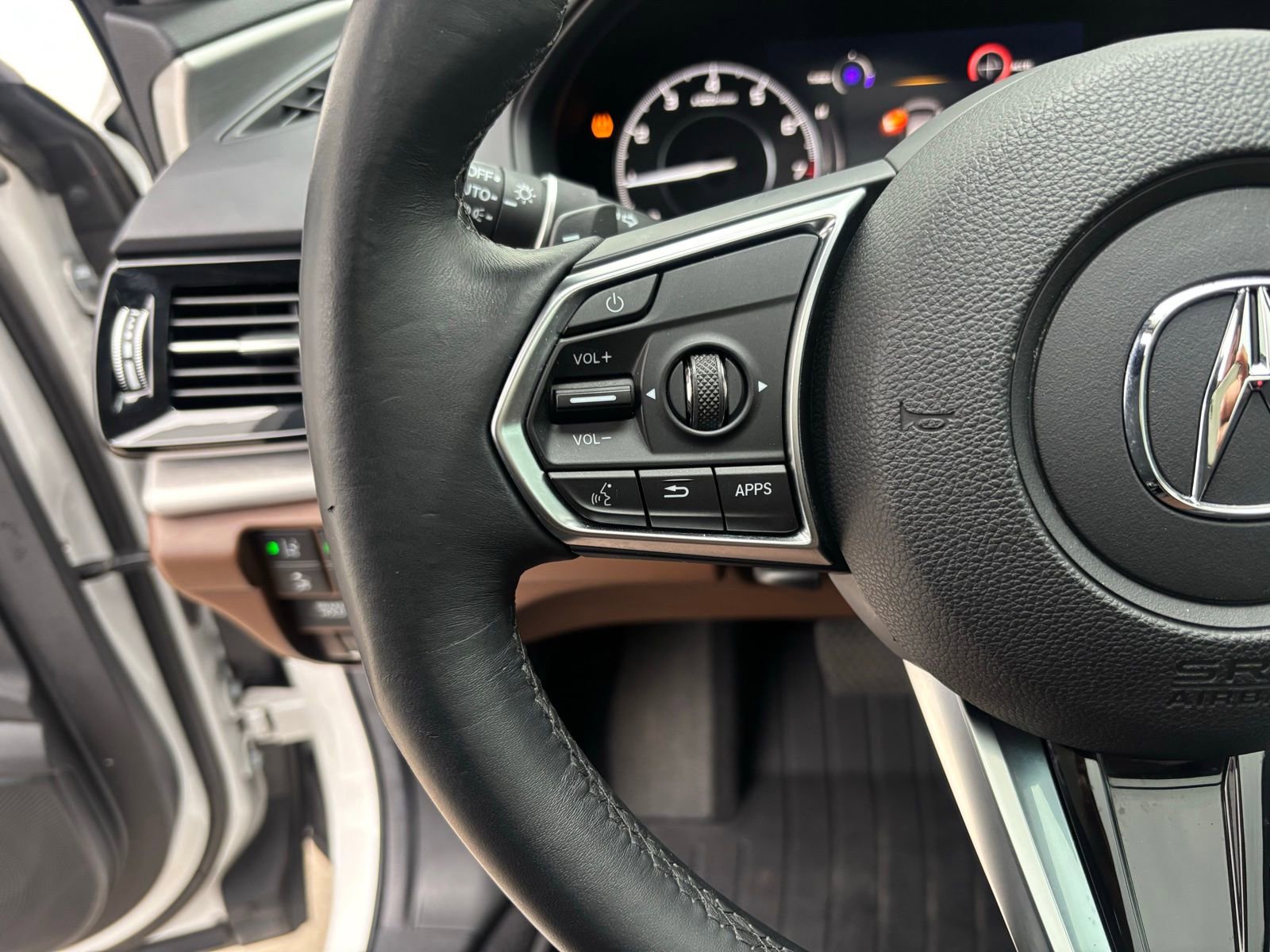 Used 2020 Acura RDX w/ Technology Package image 16