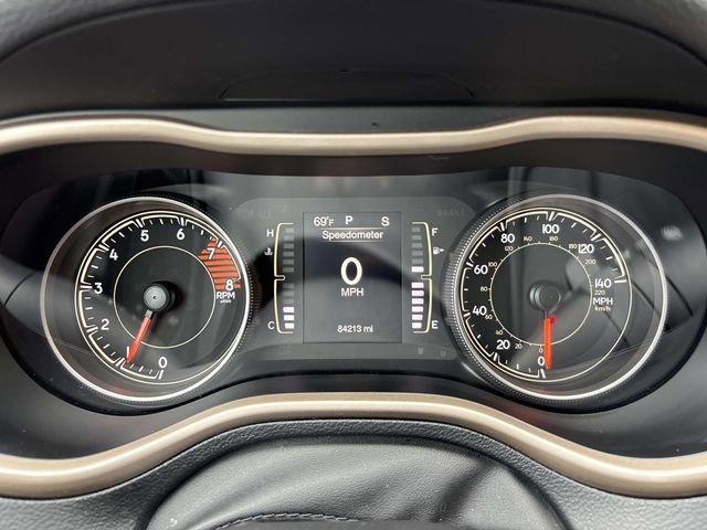 Used 2017 Jeep Cherokee Latitude w/ Comfort/Convenience Group image 35