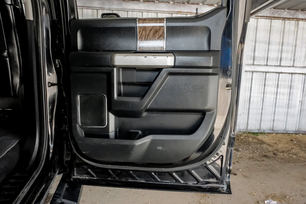 Used 2019 Ford F250 Lariat w/ Lariat Ultimate Package AWD/4WD image 47