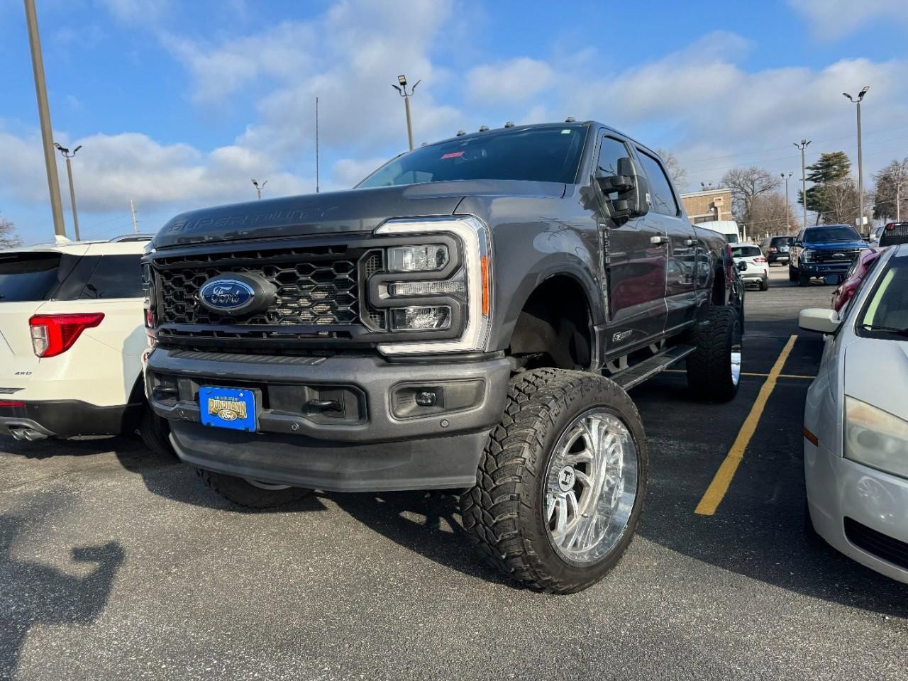 Used 2023 Ford F350 Lariat w/ Lariat Ultimate Package image 6