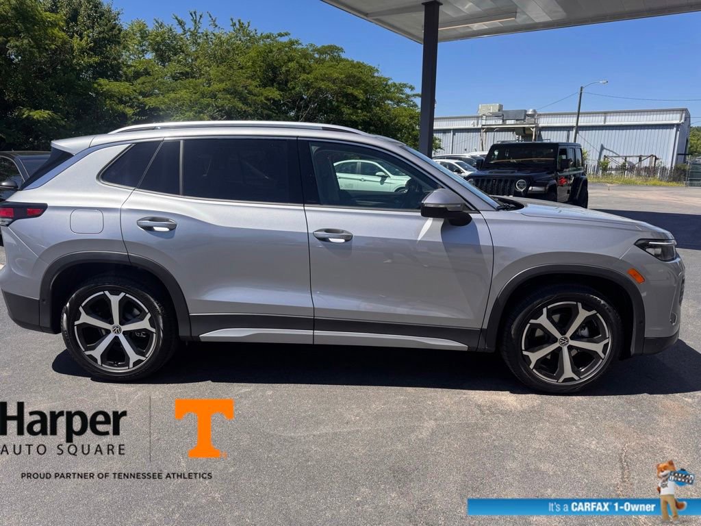 Used 2026 Volkswagen Tiguan SE FWD image 6