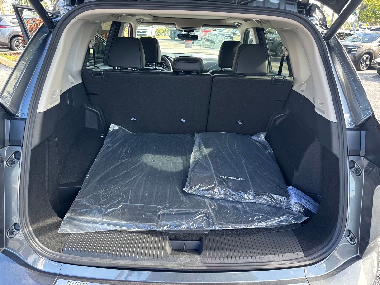 New 2026 Nissan Rogue SV image 27