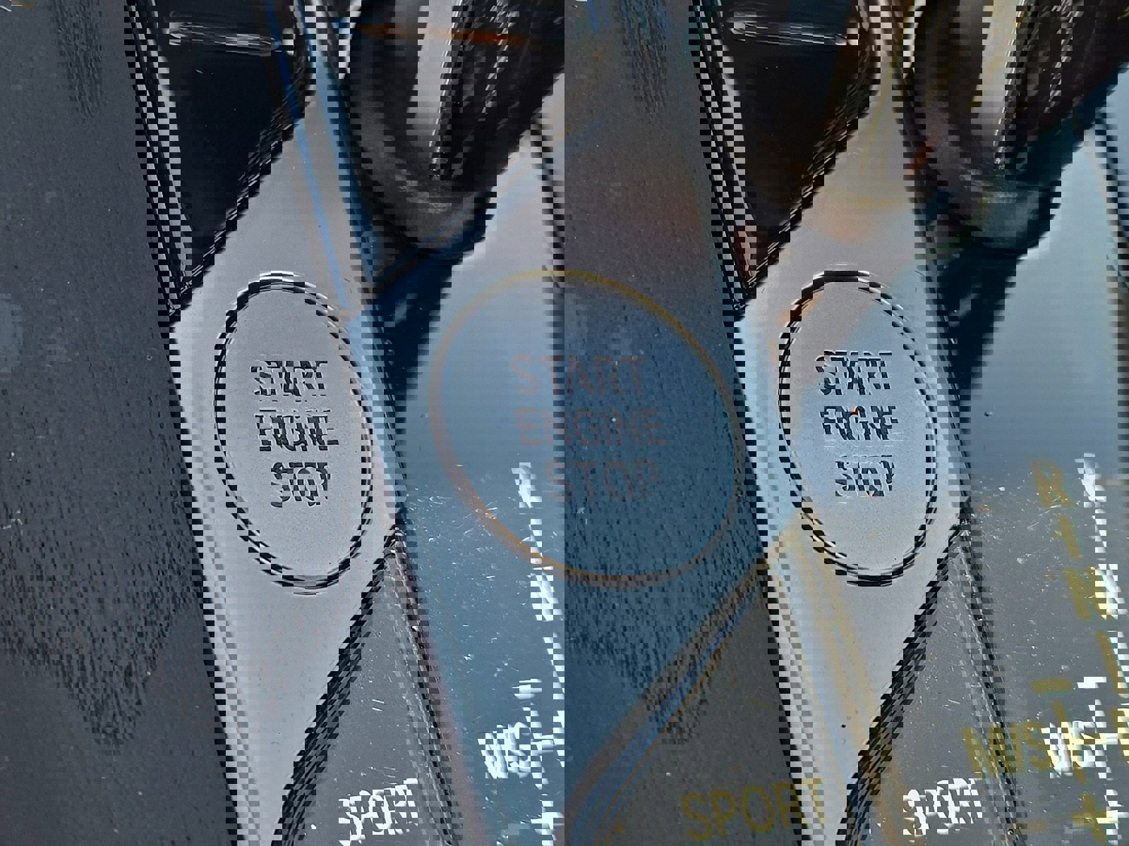 Used 2022 BMW X7 xDrive40i w/ Cold Weather Package image 24