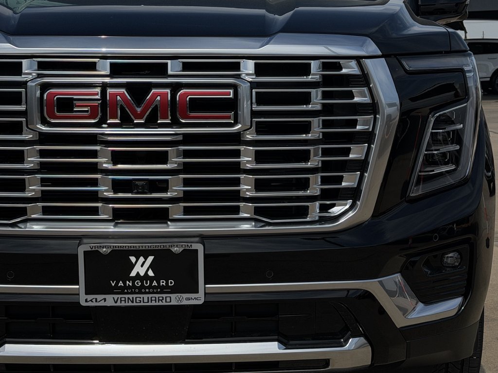 New 2027 GMC Yukon Denali w/ Denali Reserve Package AWD/4WD image 8